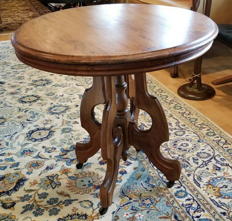 Antique Victorian round walnut parlor table