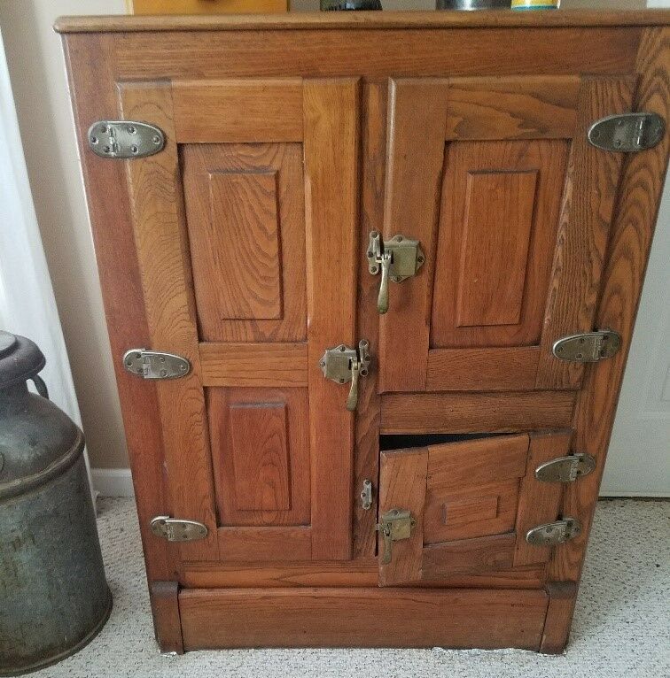 Antique Oak 3 Door Ice Box with Shelves and Drain Plug