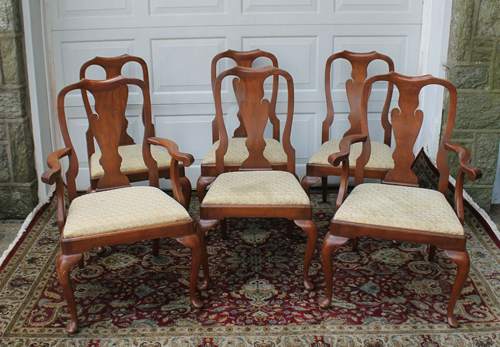 Set of six Henkel Harris Black Cherry Queen Anne chairs models 110a and 110s