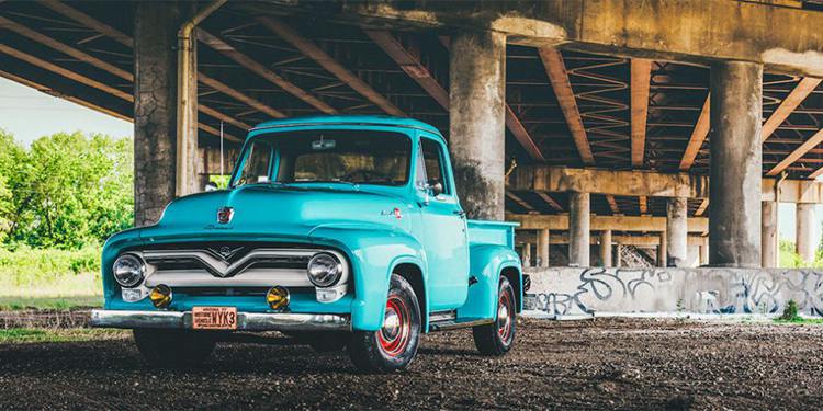 1955 Ford F-100 Pickup Truck