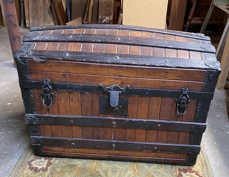 VINTAGE ANTIQUE 32 1900's STEAMER TRUNK COFFEE TABLE CHEST WARDROBE B –  antiquesandeverythingafter