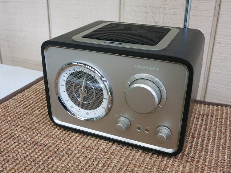 Modern Crosley radio – the CR3003A