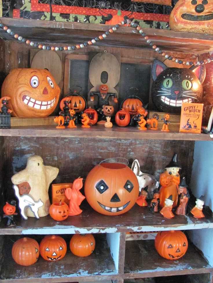 Vintage Halloween Decoration Idea