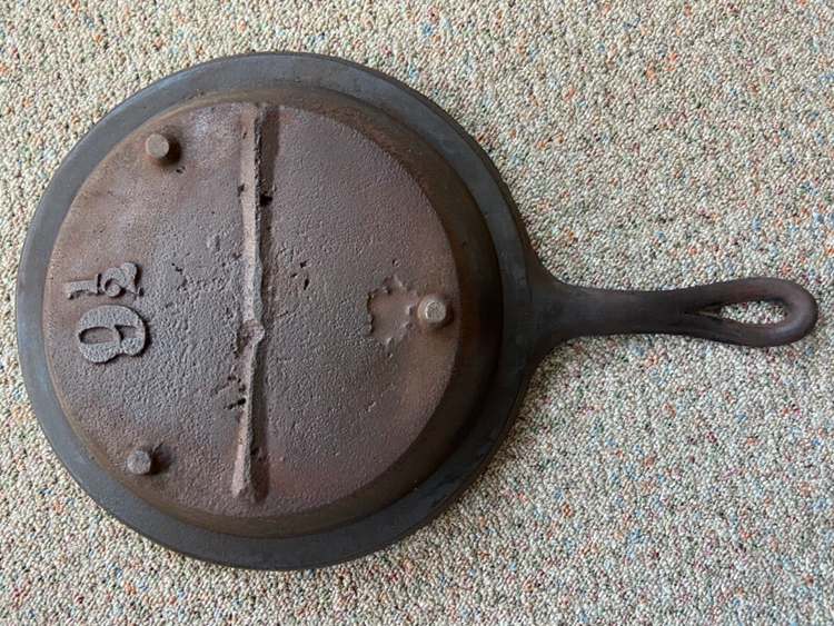 Antique Cast Iron Skillet Exploring the Numbers