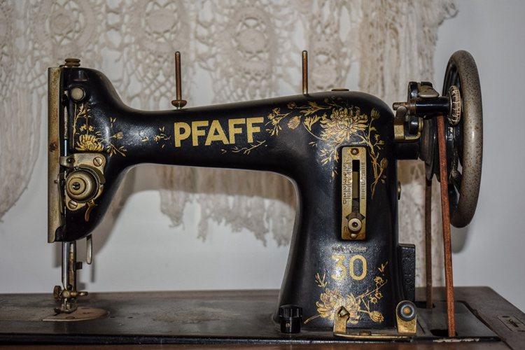 Antique Sewing Machine Brands