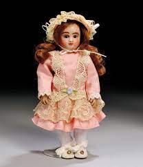 Antique Porcelain Dolls: How to Determine Their Value