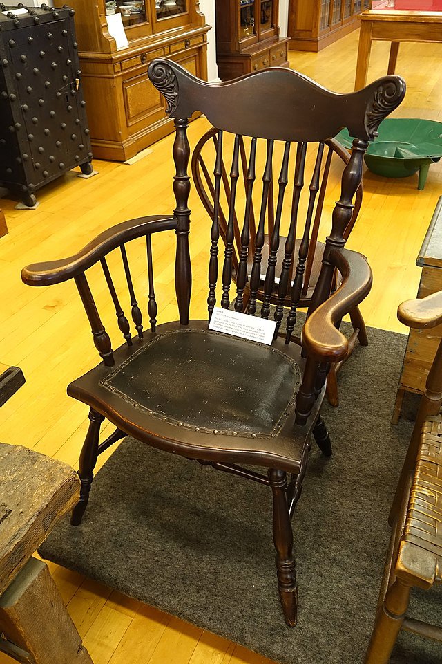 Windsor chair, undated - Old Colony History Museum - Taunton