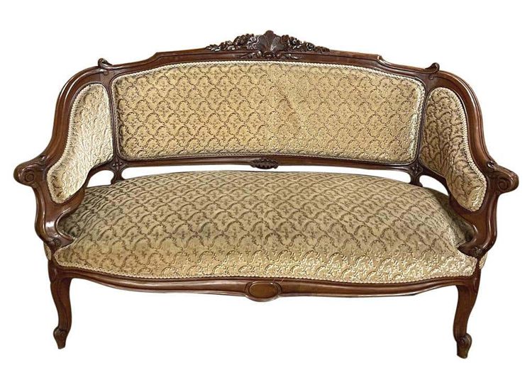 19th Century French Louis XV Walnut Canape