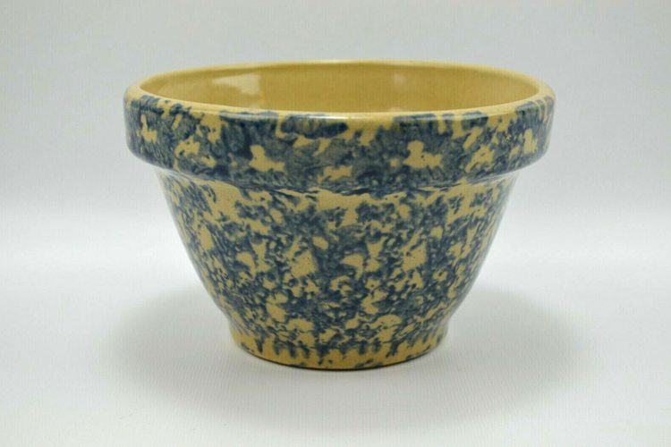 Blue Spongeware Robinson Ransbottom USA 6" Vintage Pottery Mixing Bowl