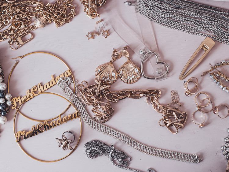 Valuable vintage deals brooches
