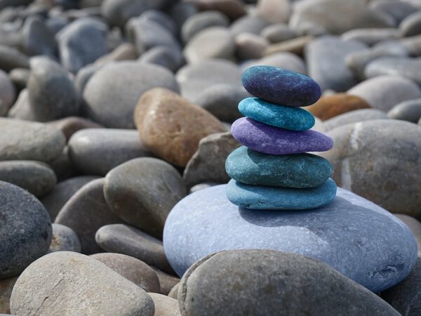 Top 10 Most Valuable Beach Stones: Complete Value Guide