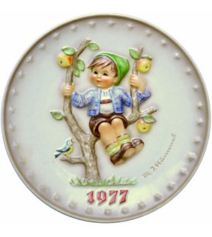 1977 - Annual PlateApple Tree Boy