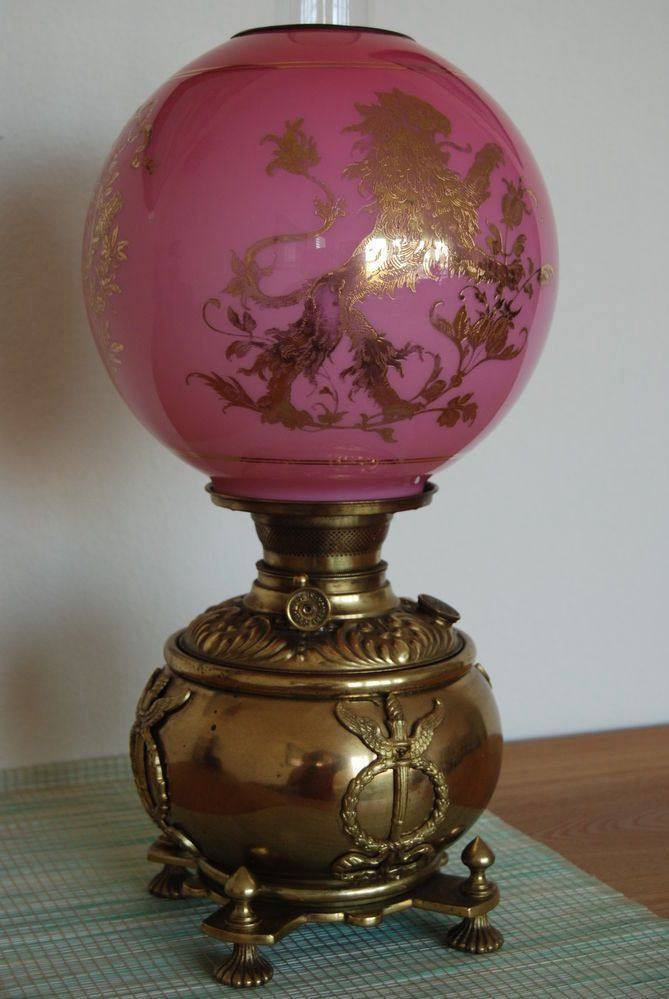 Banquet Lamp