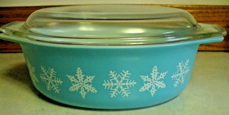 Rare Pyrex Turquoise Large Snowflake Dish HTF Vintage Kitchen