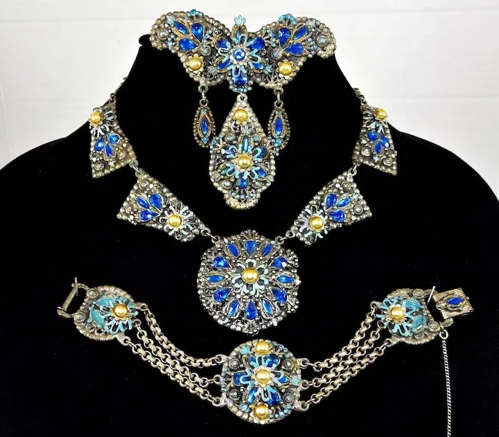 Thief of Baghdad Jewelry Set