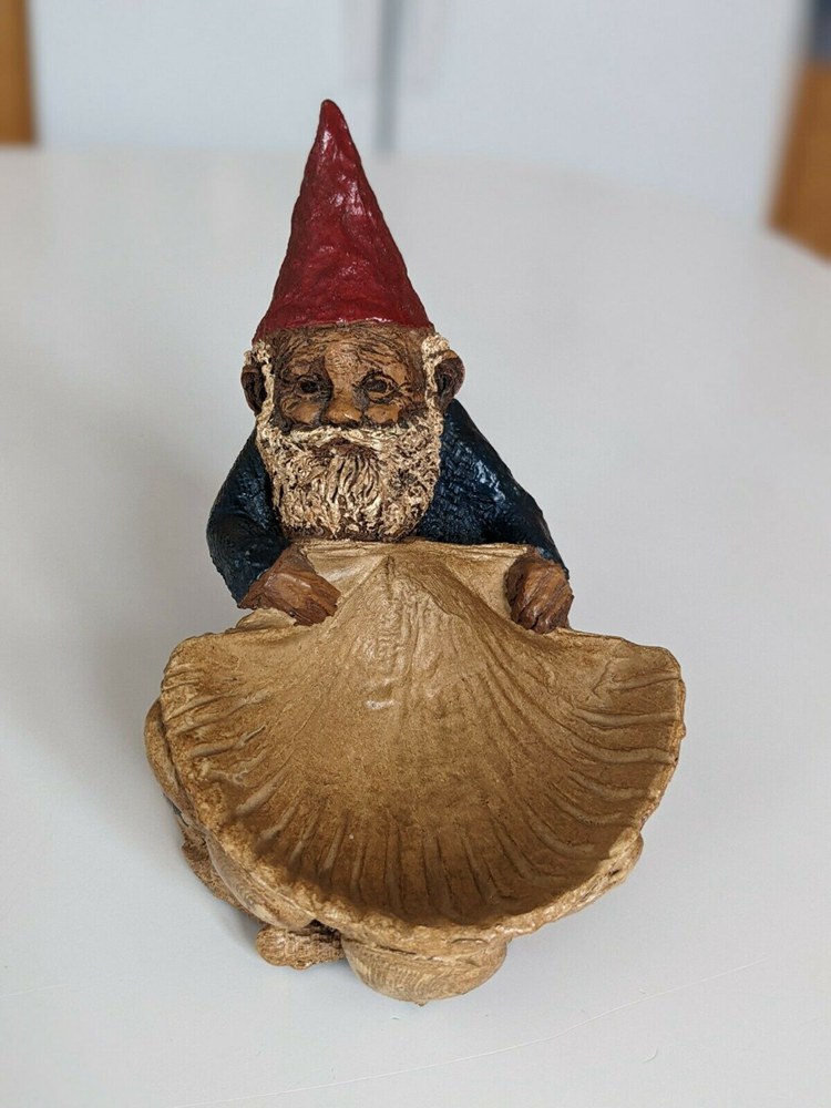 Tom Clark Gnome Olin