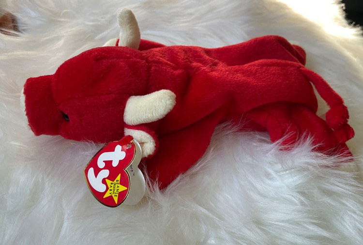 Ty Snort the Bull Beanie Baby 1995 ONE Tag ERROR PE Pellets