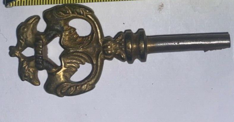 Brass Bow Antique Skeleton Key