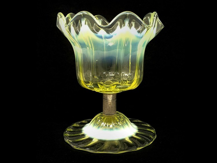 Uranium Flower Form Vase