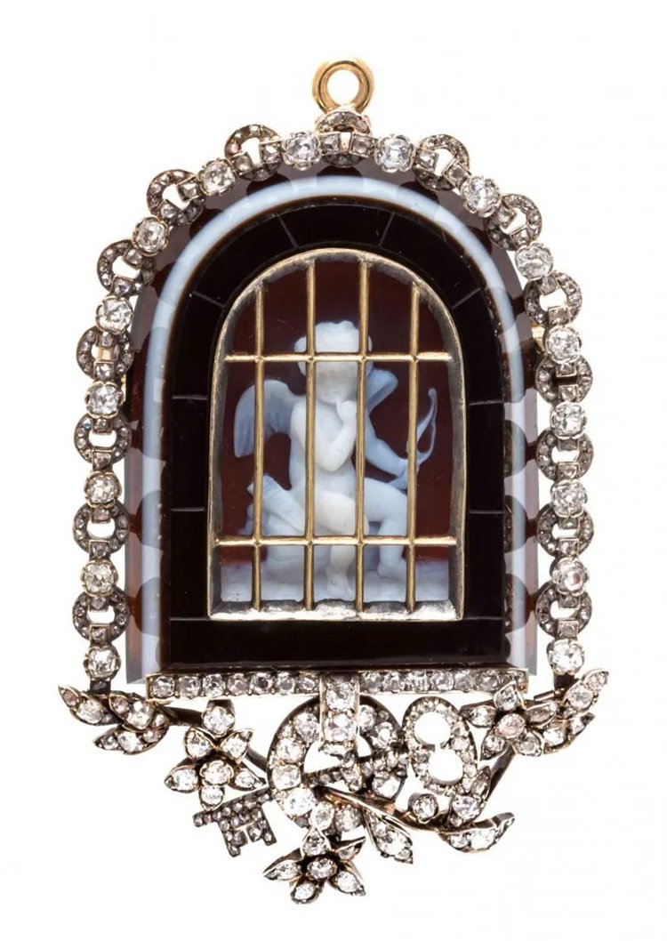 Victorian Silver and Gold Agate Cameo