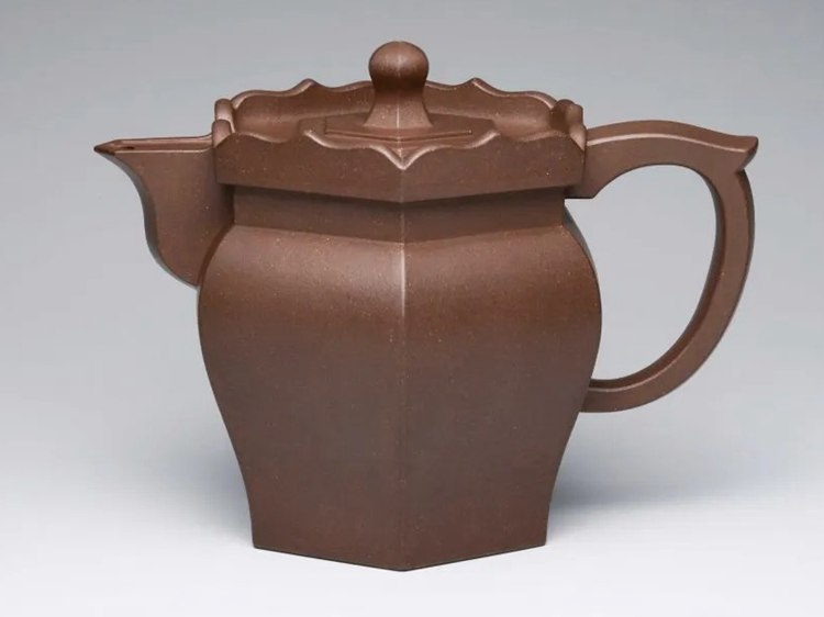 Yixing Stoneware Teapot By Gu Jingzhou