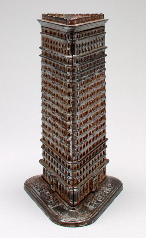 the New York City’s Flatiron Building tastefully designed by the Kenton Toy Co.