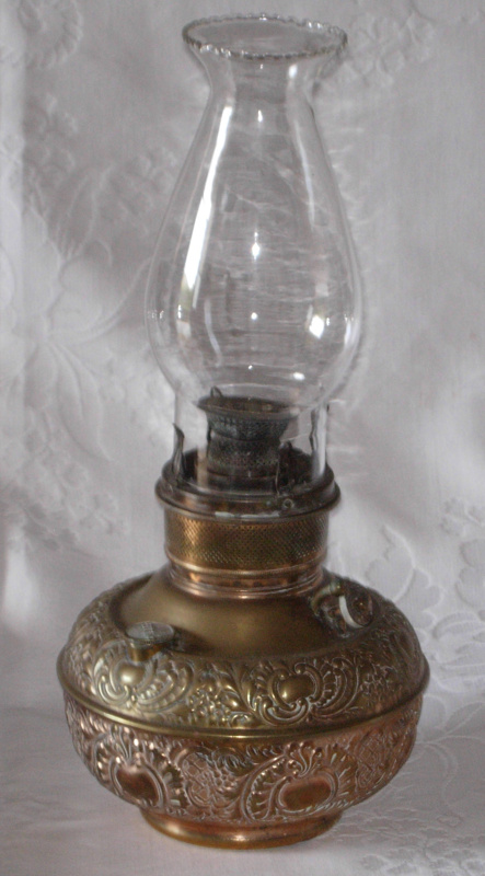 Kerosene Lamp; Edward Miller & Co; 1978-0508-1