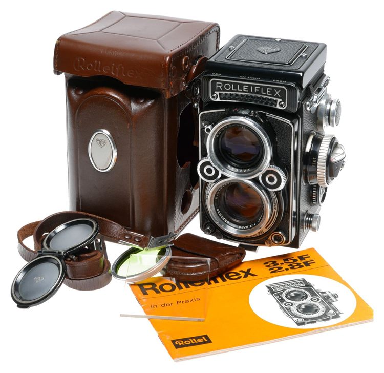 Rolleiflex 2.8F Nr.2405010 Model K7F TLR Camera Leather Case Manual