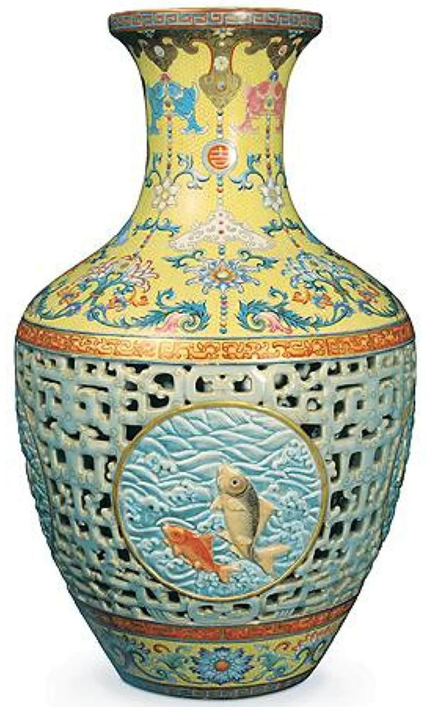 1. Qing Dynasty Porcelain