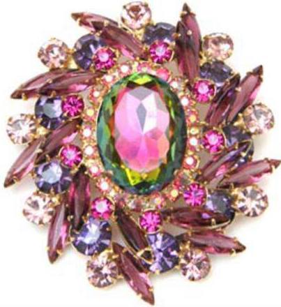 1960 Juliana brooch