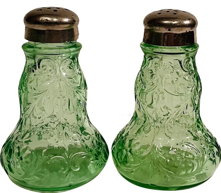5. Mckee Rock Crystal Green Salt & Pepper Shakers