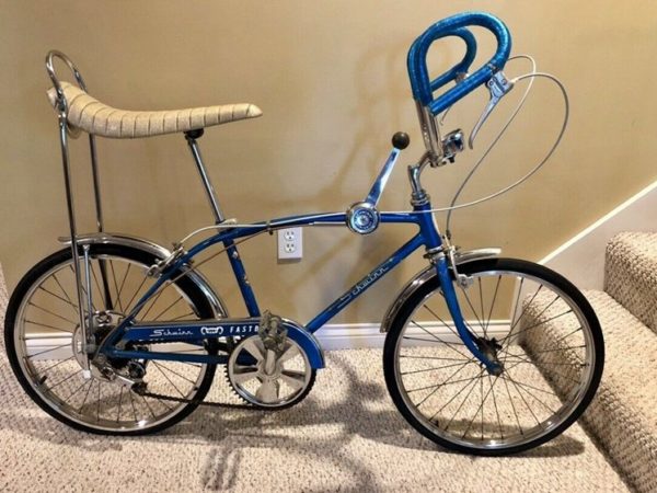 Vintage Schwinn Bikes: [Types, Identification, and Values]