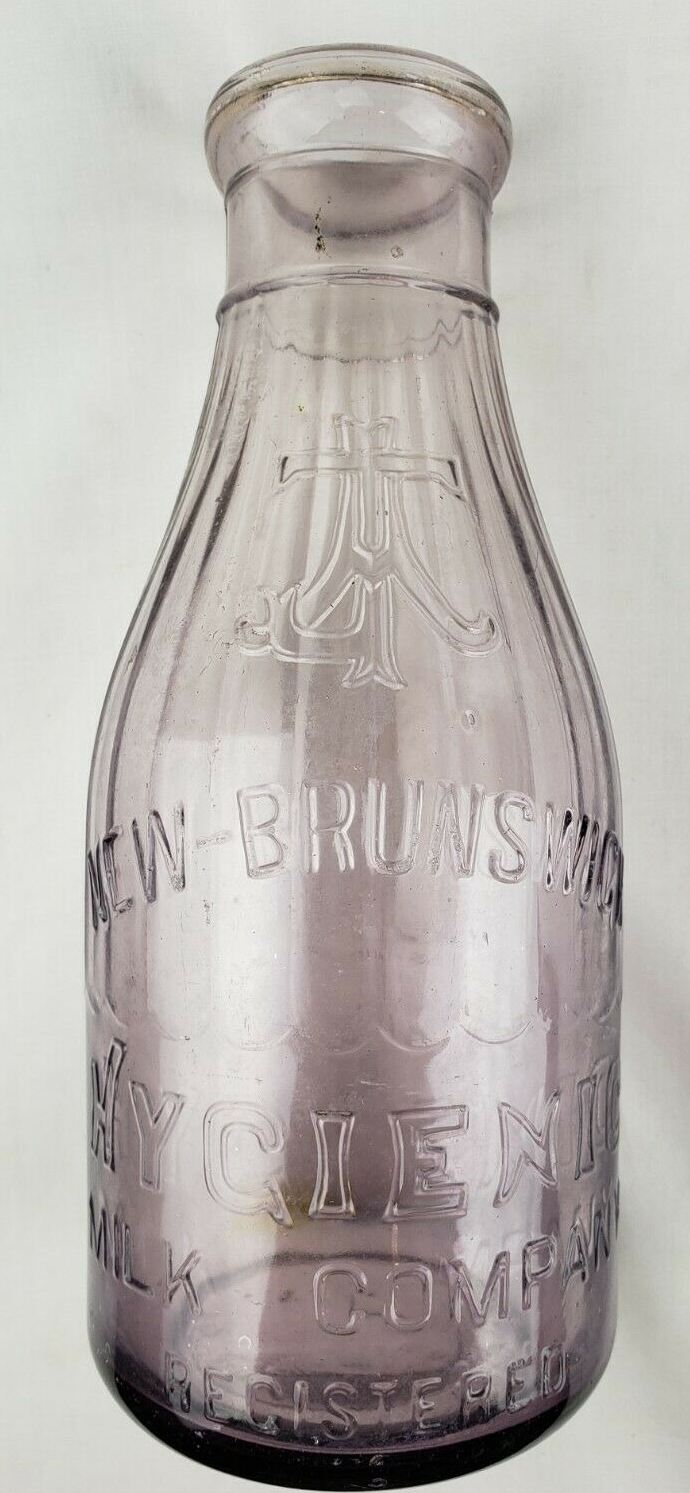 2. XRARE Antique New Brunswick NJ Hygienic Jersey Milk Bottle SCA Purple Quart TREQ