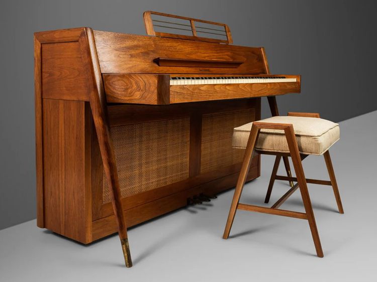Early Mid Century Modern Baldwin Acrosonic Piano in Walnut and Caning, USA, c. 1965
