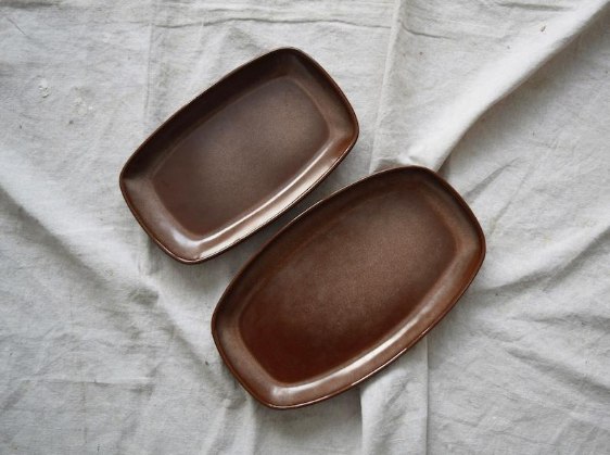 Frankoma Set of Two Serving Platters in Brown Tan