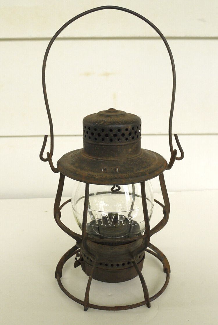 Railroad Lantern Rare K-C Hocking Valley Marked Frame and Clear Cast HVRy Globe
