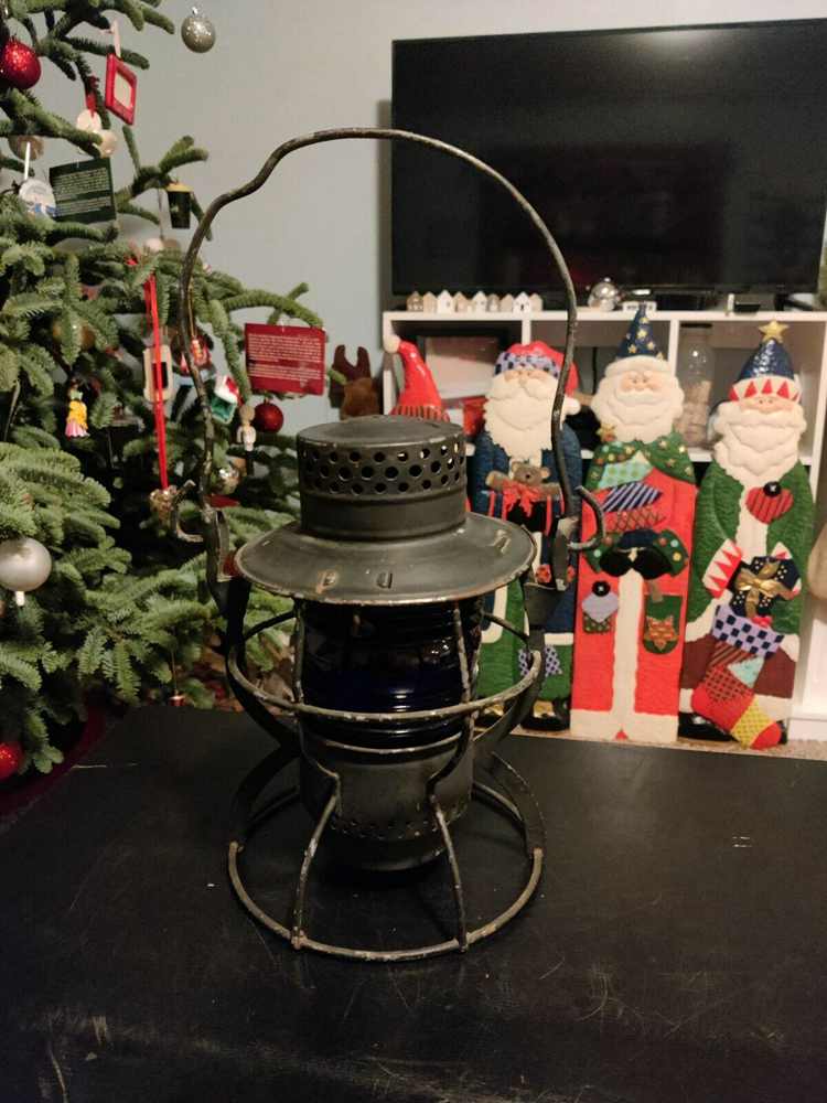 Vintage NYCS Dietz No. 999 Railroad Lantern With Blue Globe