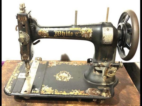 White Sewing Machine 101: Everything you need to know