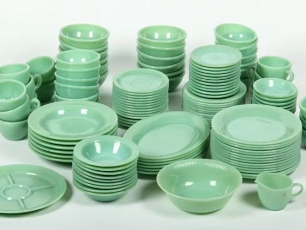 Vintage Jadeite Dishes: Complete Fire King Jadeite Price Guide