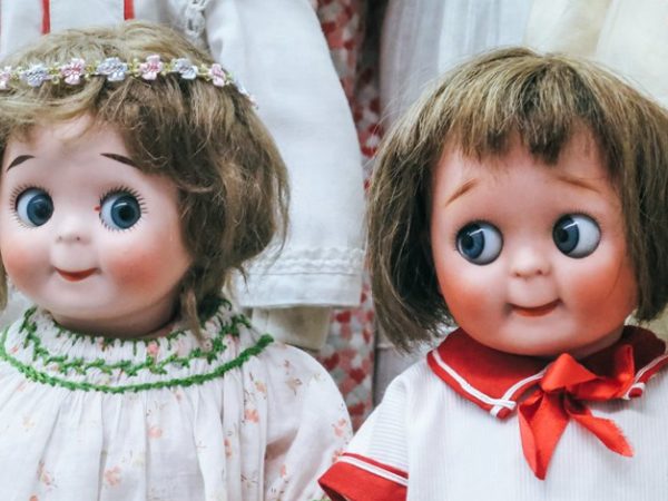 Collectible Dolls: Find & Sell Collectible Antique Dolls