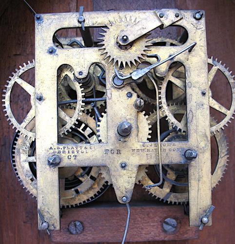 How do you identify a clock movement