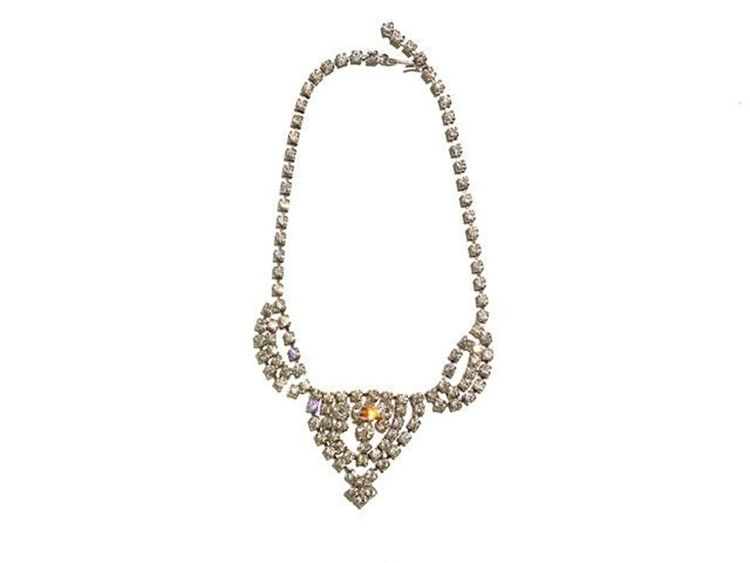 A Vintage Clear Rhinestone Necklace
