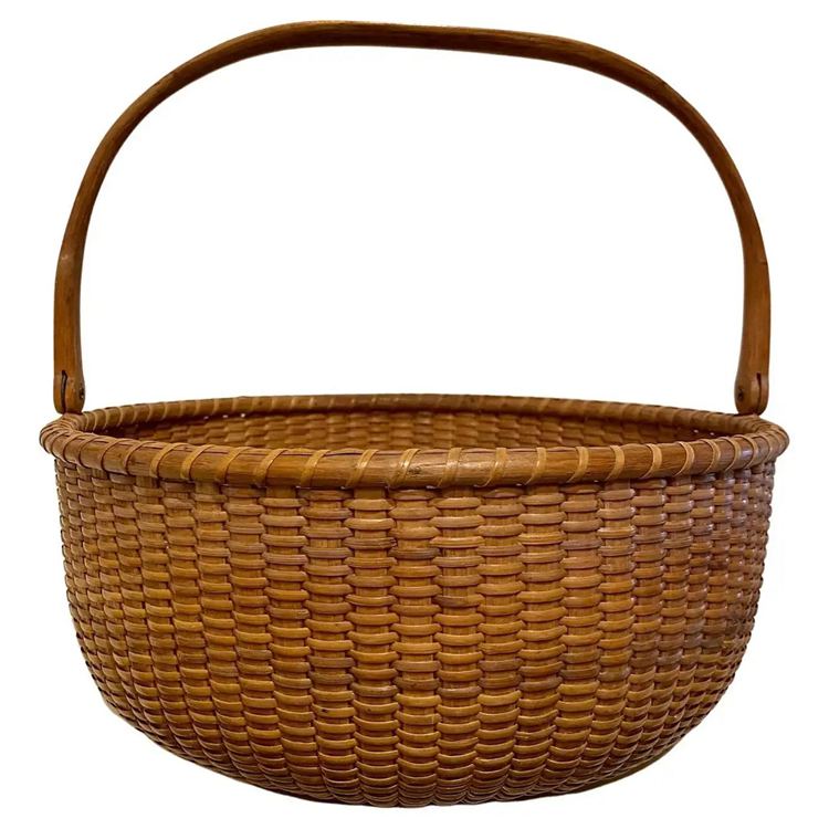 An Antique Davis Hall Nantucket Lightship Basket