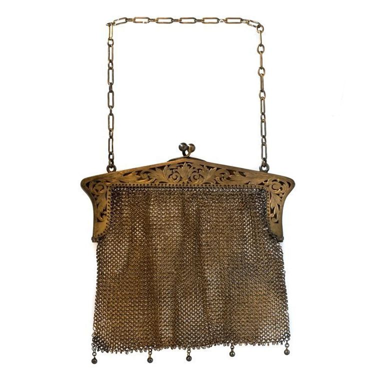 Circa 1914 Antique Sterling Silver Mesh Purse