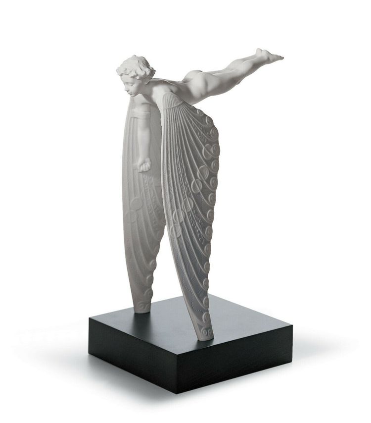 Lladro Imaginatio Angel Figurine