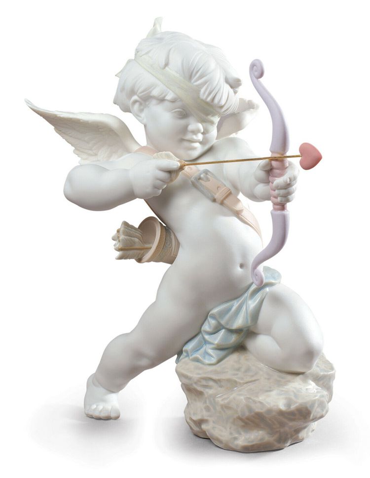 Lladro Straight to the Heart Figurine