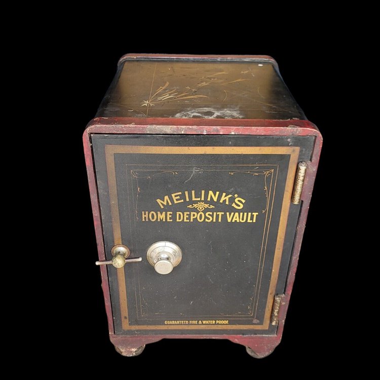 Nice Original Cast Iron Meilink's Safe