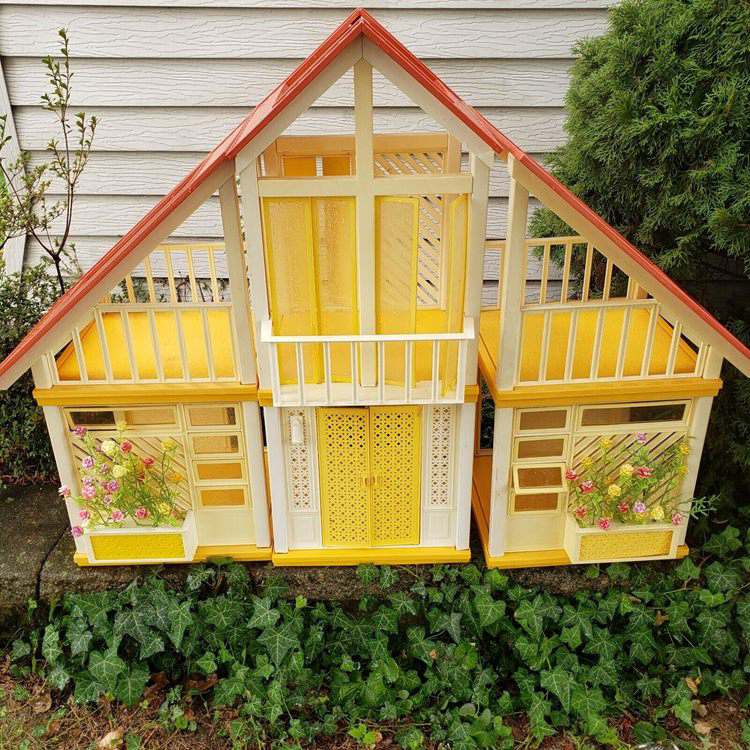 Original Barbie A-Frame House 