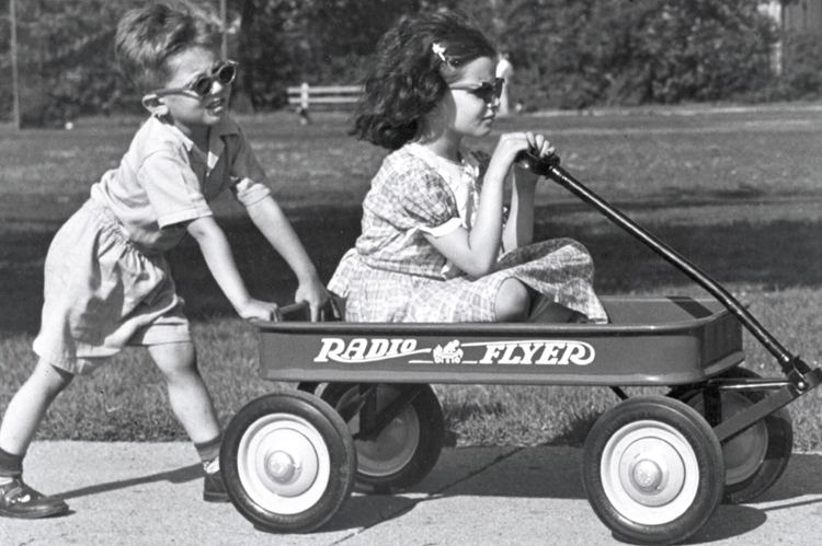 Radio Flyer wagon