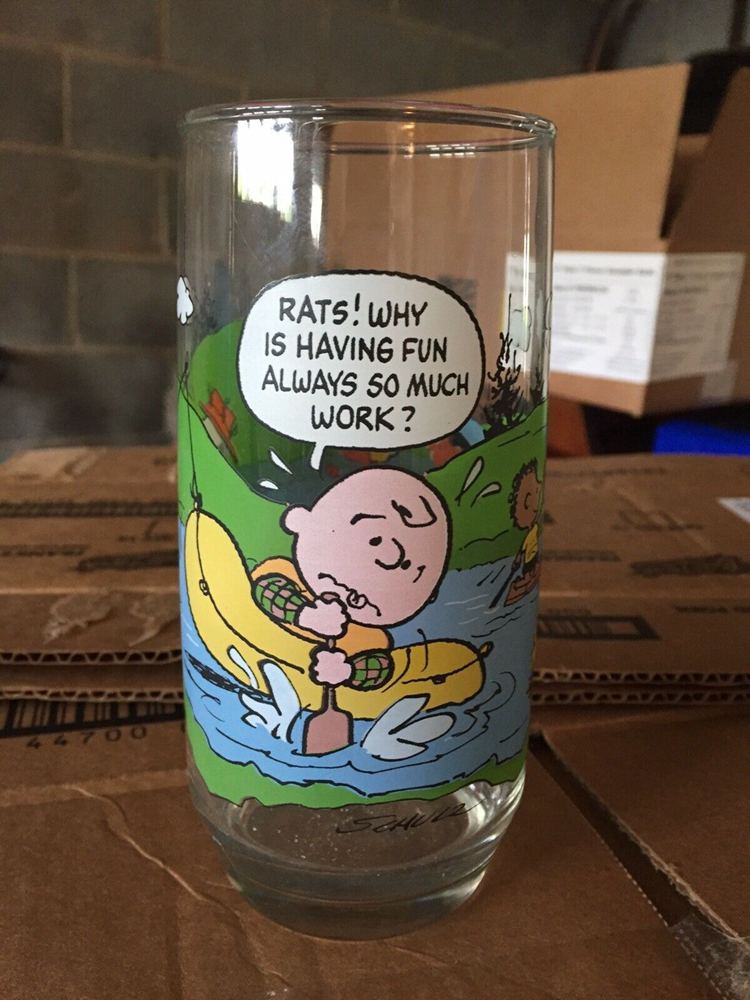 Rare Charlie Brown Camp Snoopy McDonald's Peanuts Collection Glass Cup